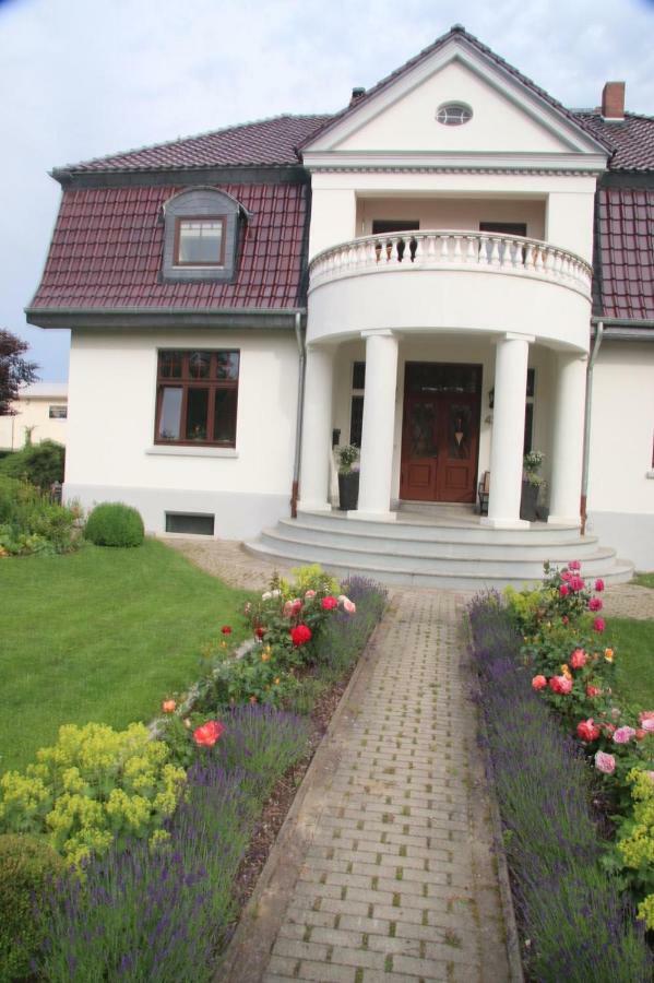 Moltke-Villa Teterow Exterior foto
